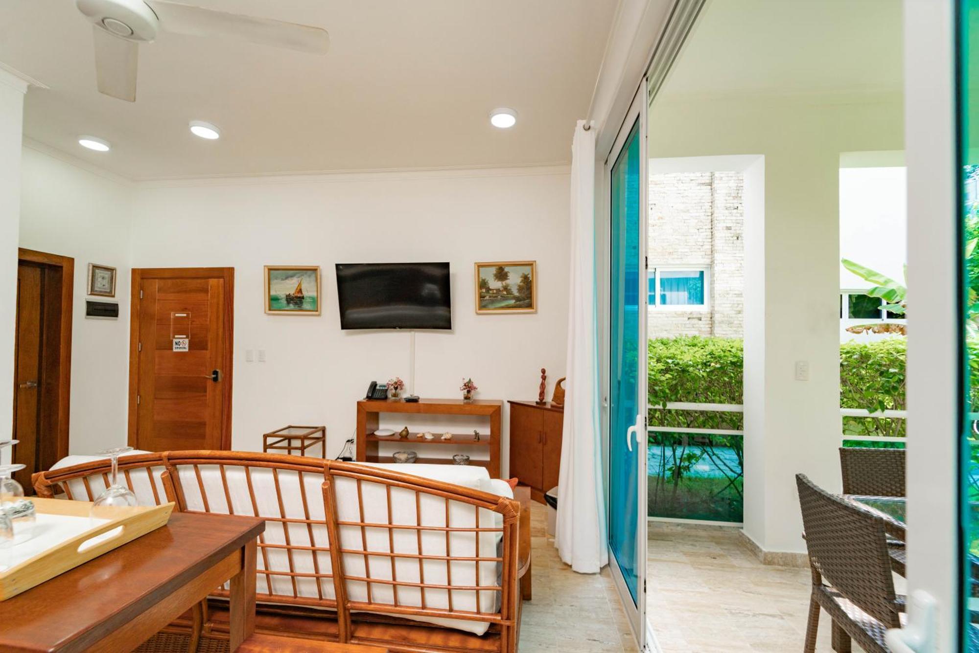 Suites At Grand Laguna Beach By Calisto Stays Sosua Room photo